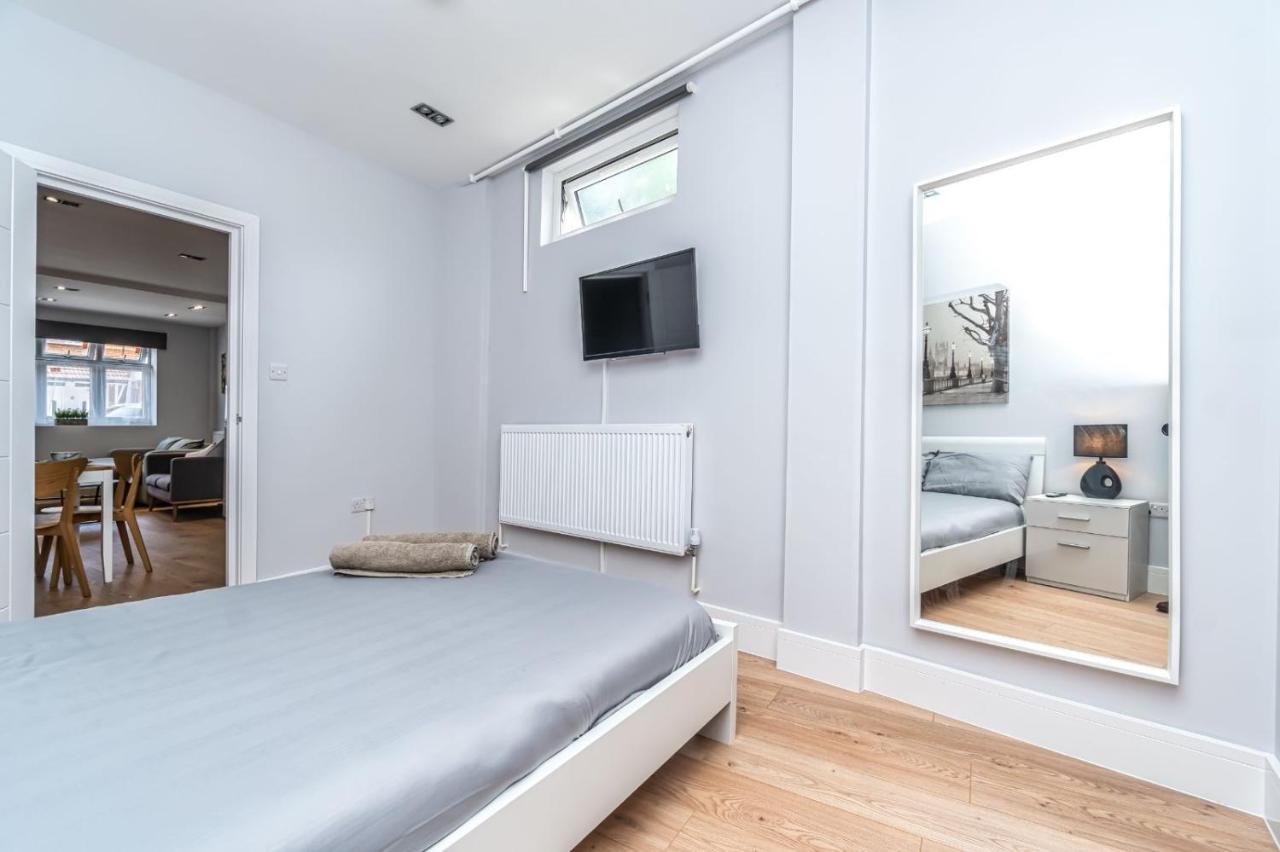 Modern Apartment In East ロンドン エクステリア 写真